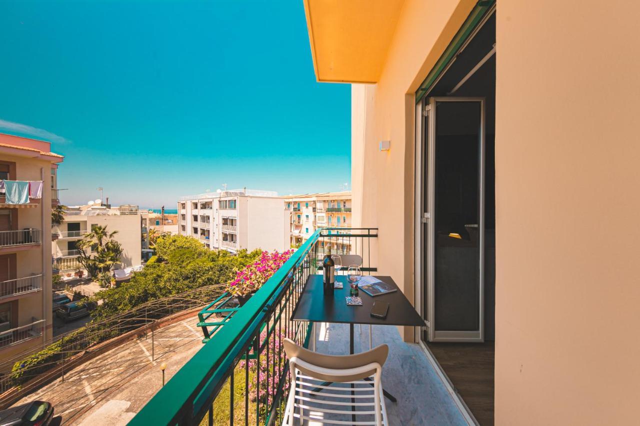 Nooria Sicilian Charme Rooms Чефалу Екстериор снимка