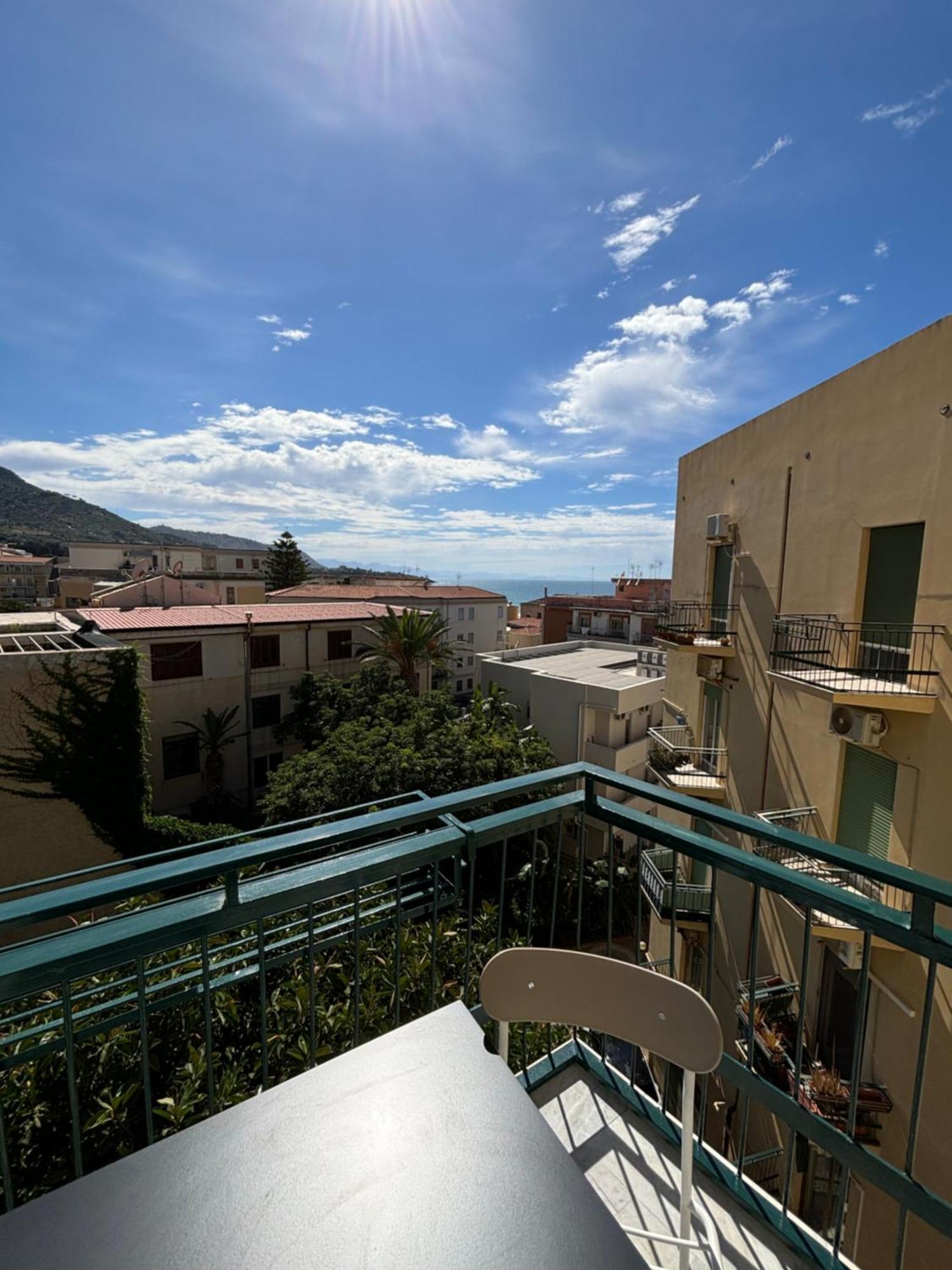 Nooria Sicilian Charme Rooms Чефалу Екстериор снимка